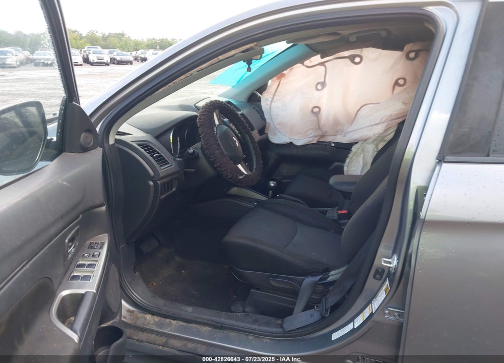 2019 MITSUBISHI OUTLANDER SPORT VIN: JA4AR3AUXKU031081