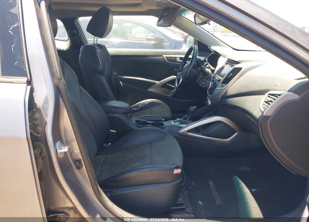 2013 HYUNDAI VELOSTER VIN: KMHTC6AD1DU175604