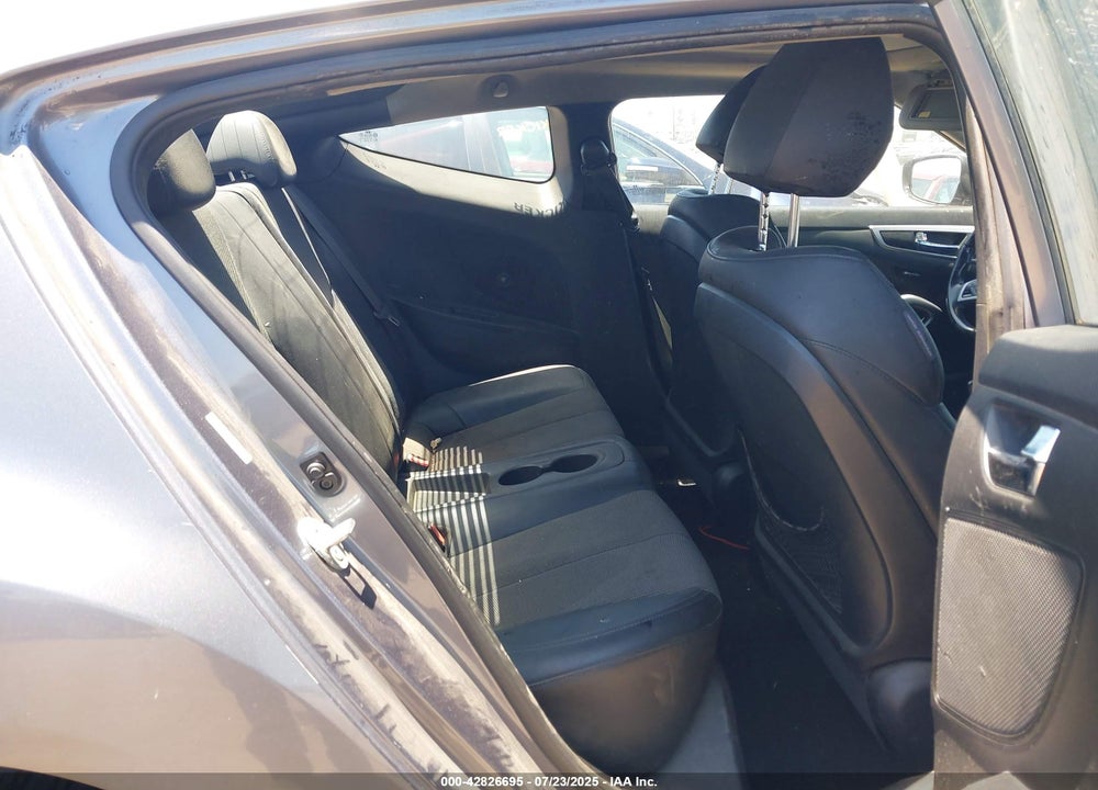 2013 HYUNDAI VELOSTER VIN: KMHTC6AD1DU175604