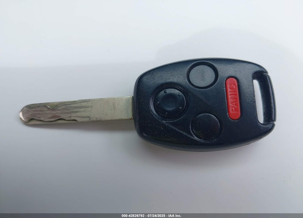2008 HONDA CIVIC VIN: 2HGFG12878H561948