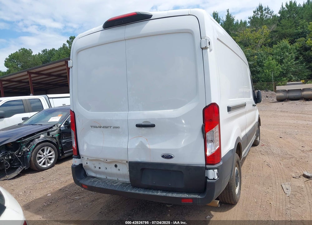 2022 FORD TRANSIT-250 VIN: 1FTBR1C87NKA70287