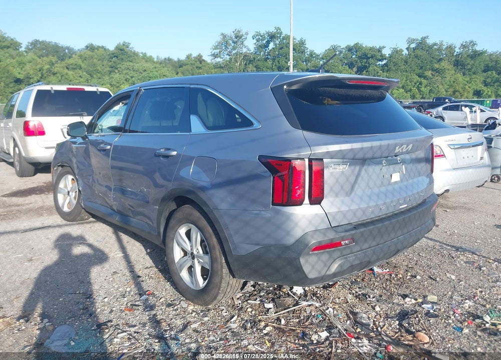 2022 KIA SORENTO VIN: 5XYRG4LC2NG098661