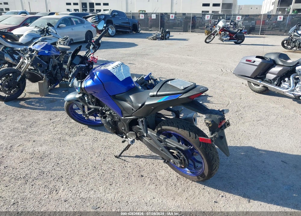 2022 YAMAHA MT-03 VIN: MH3RH20Y7NK008238
