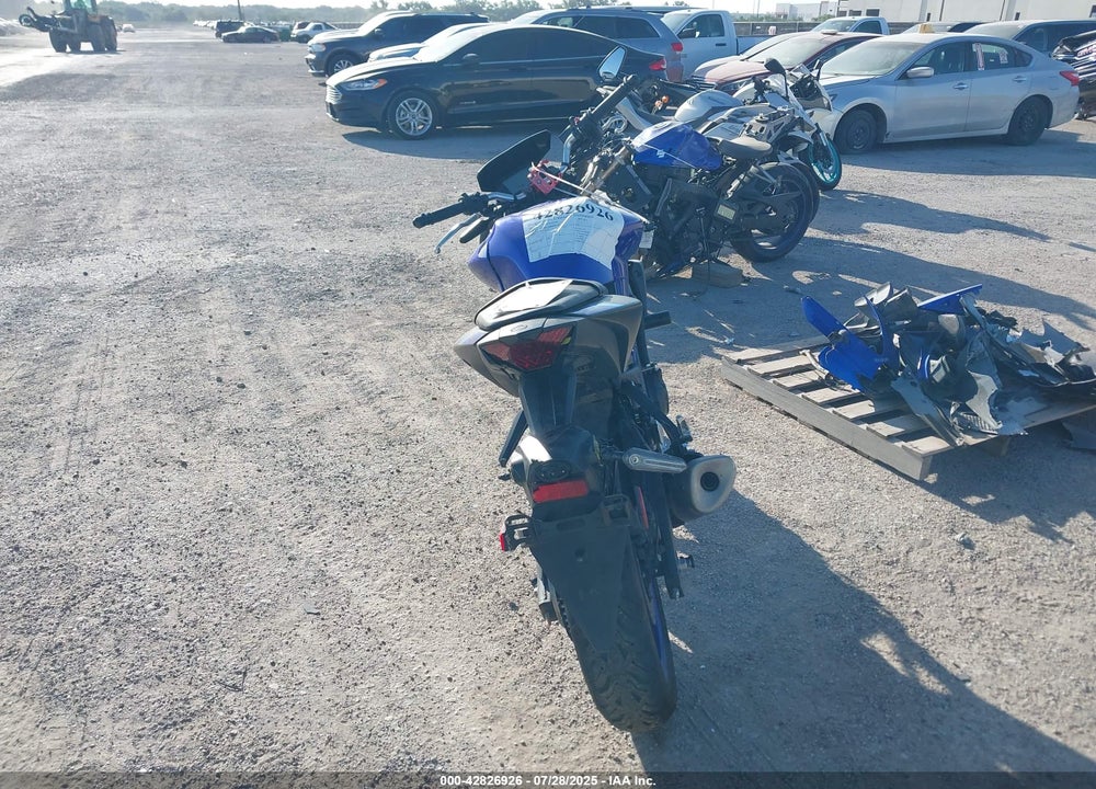 2022 YAMAHA MT-03 VIN: MH3RH20Y7NK008238