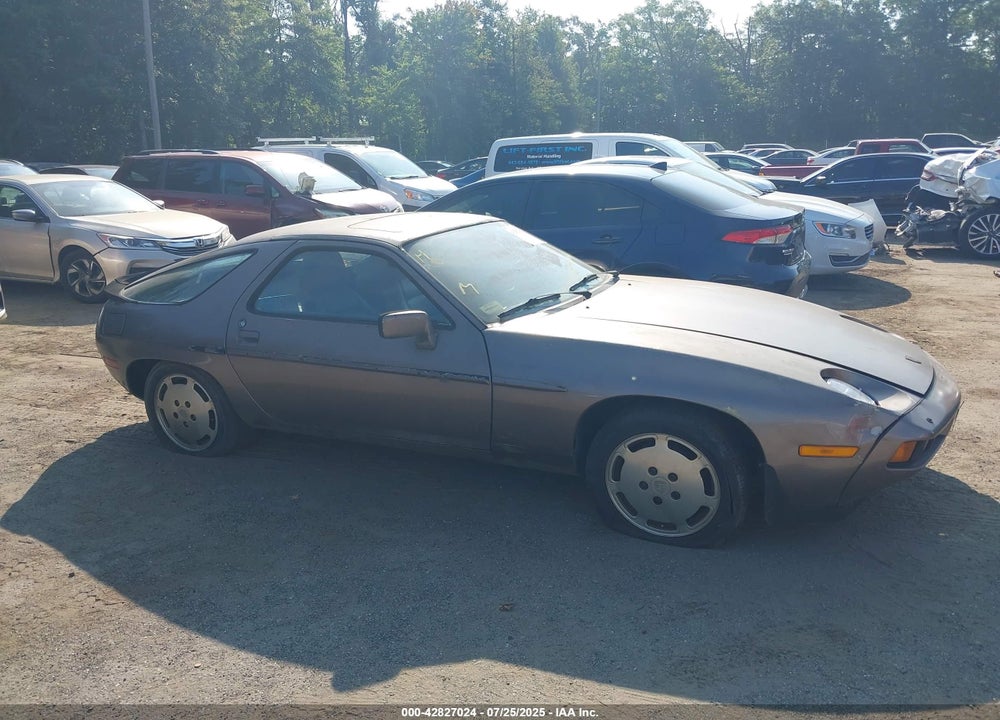 1983 PORSCHE 928 S VIN: WP0JB0924DS860691