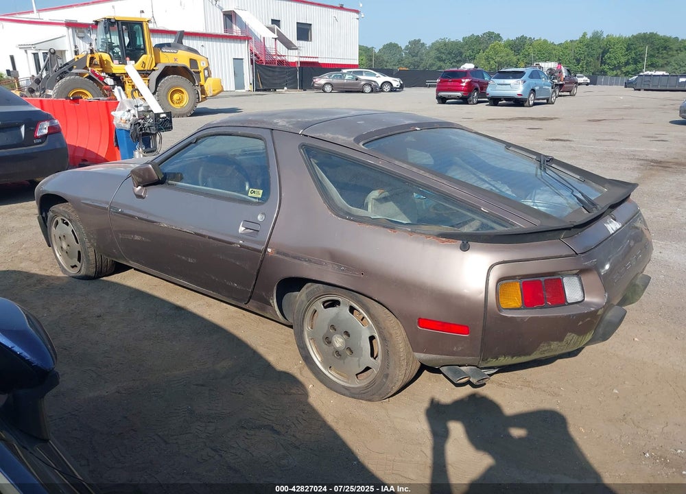 1983 PORSCHE 928 S VIN: WP0JB0924DS860691