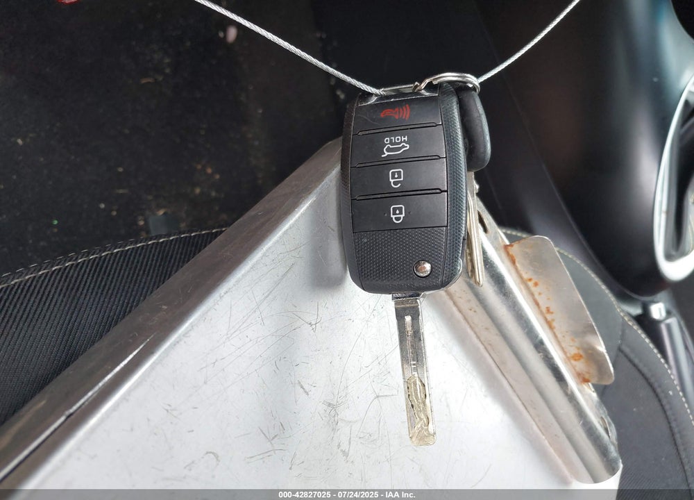2016 KIA SOUL VIN: KNDJP3A58G7823692