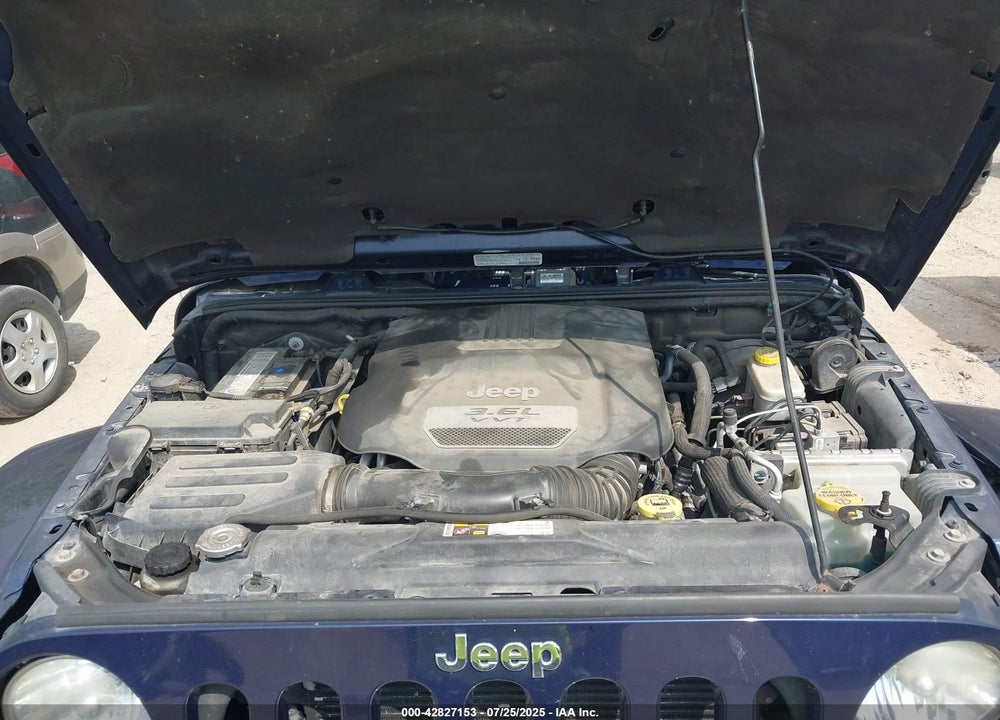 2013 JEEP WRANGLER UNLIMITED VIN: 1C4HJWEG4DL550606
