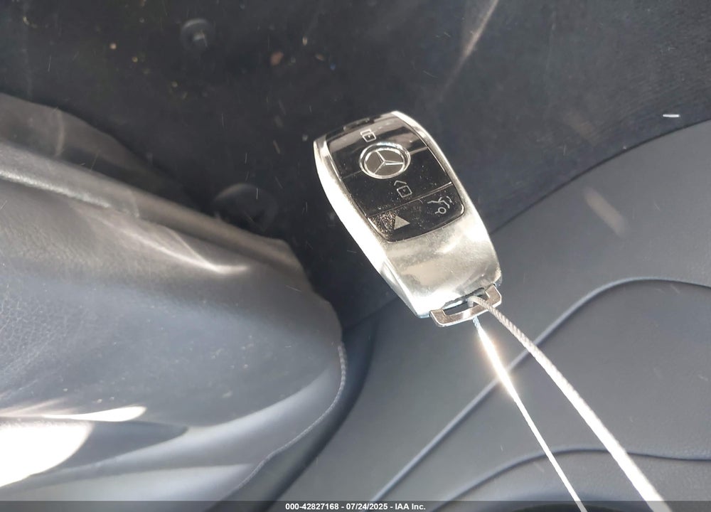 2021 MERCEDES-BENZ GLC CLASS VIN: W1N0J6EB8MG001588