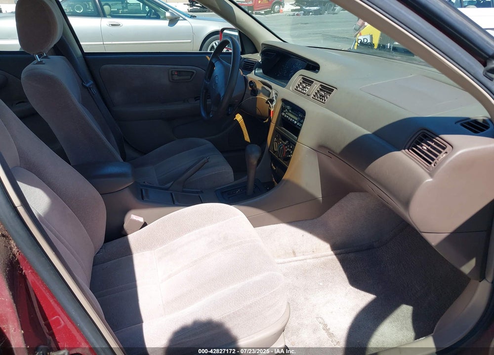 1998 TOYOTA CAMRY VIN: JT2BF28K8W0118890