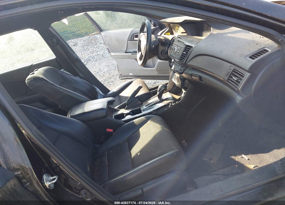 2016 HONDA ACCORD VIN: 1HGCR2F51GA015548