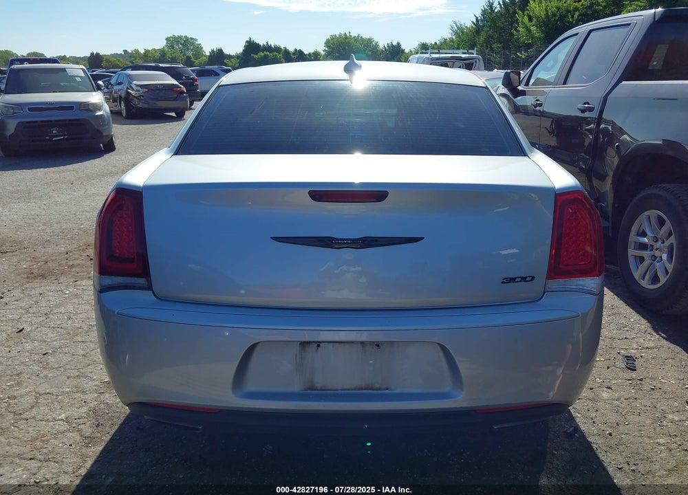 2022 CHRYSLER 300 VIN: 2C3CCAAG0NH170856