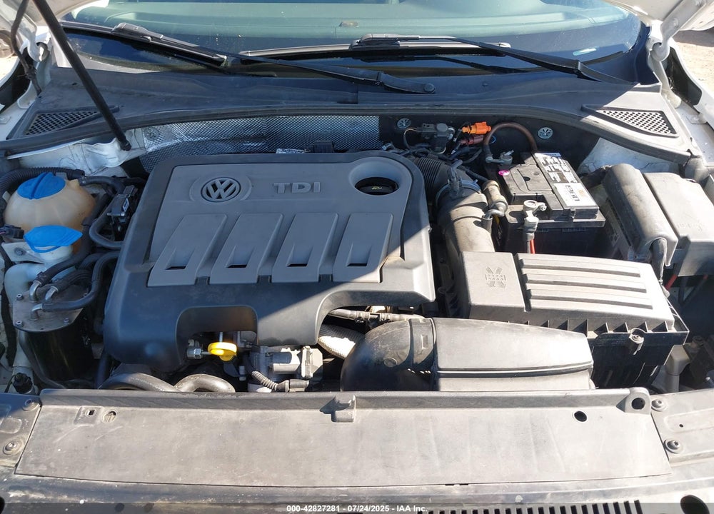 2014 VOLKSWAGEN PASSAT VIN: 1VWCN7A36EC095327