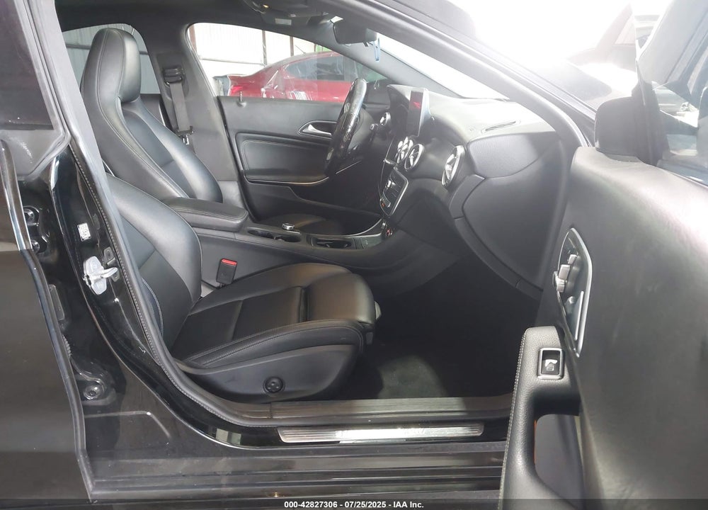 2018 MERCEDES-BENZ CLA 250 VIN: WDDSJ4EB9JN521929