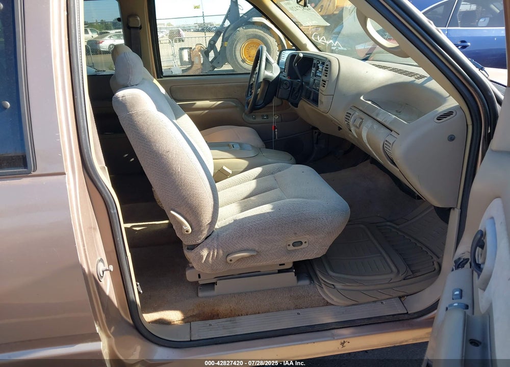 1996 GMC SIERRA C1500 VIN: 1GTEC19R0TE524941
