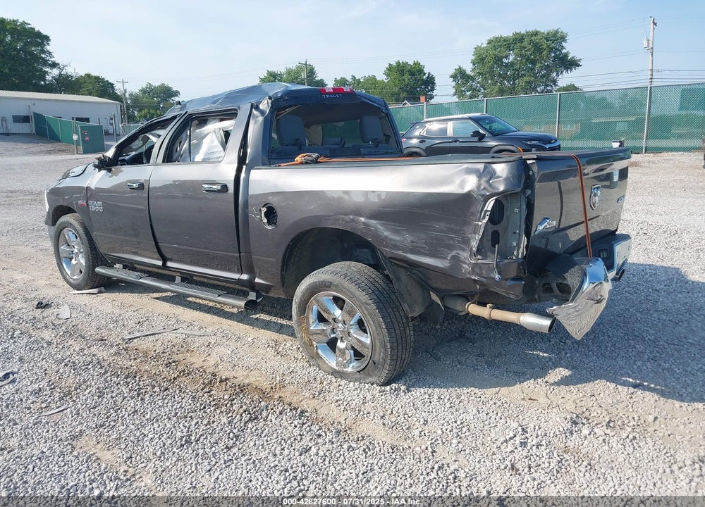 2017 RAM 1500 VIN: 3C6RR7LT2HG544851