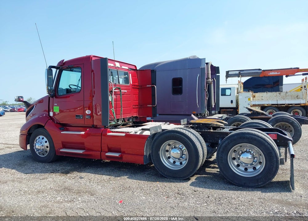 2019 VOLVO VNL VIN: 4V4NC9EG7KN204764