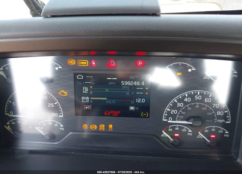 2019 VOLVO VNL VIN: 4V4NC9EG7KN204764