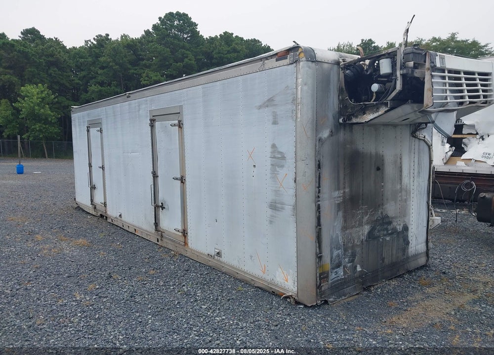 2000 FREIGHTLINER MEDIUM CONVENTIONAL VIN: 1FVXJJCB0YHF88971