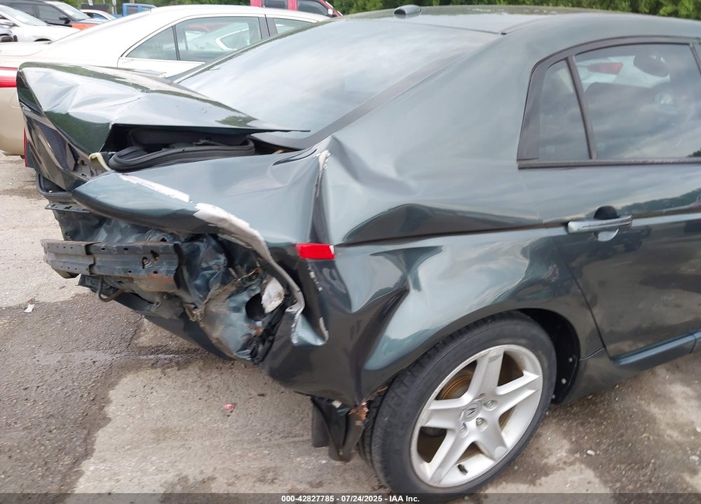 2005 ACURA TL VIN: 19UUA66215A025518