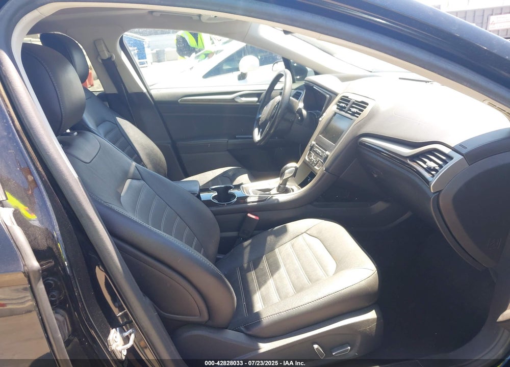 2016 FORD FUSION VIN: 3FA6P0HD6GR315401