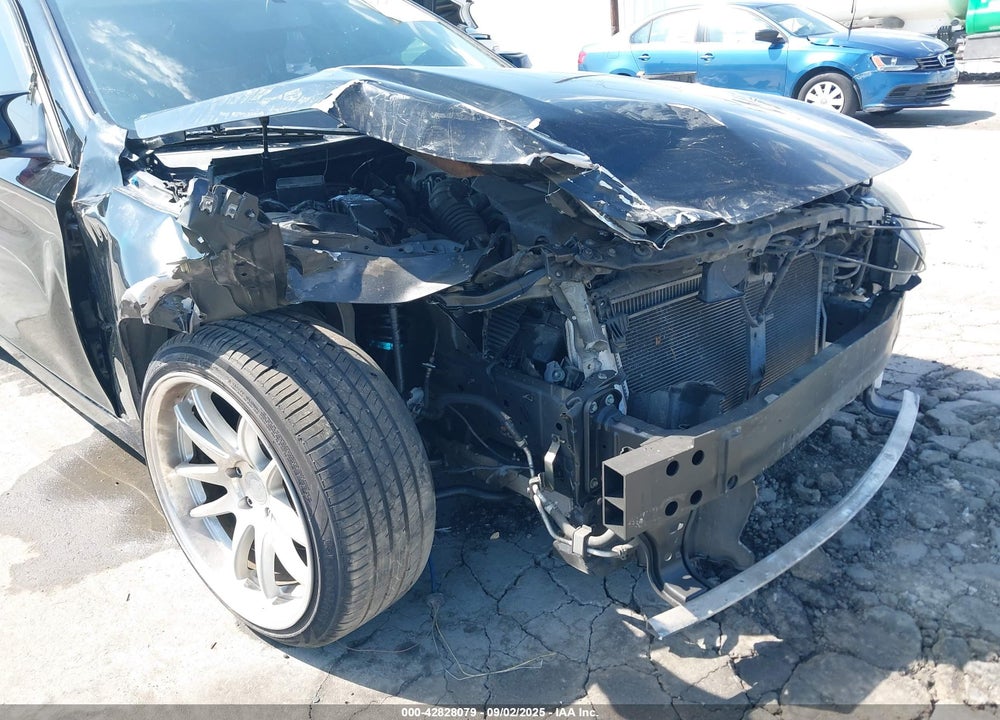 2014 INFINITI Q50 VIN: JN1BV7AP0EM678572