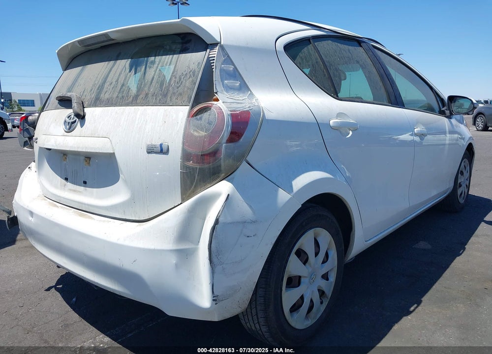 2013 TOYOTA PRIUS C VIN: JTDKDTB33D1534602