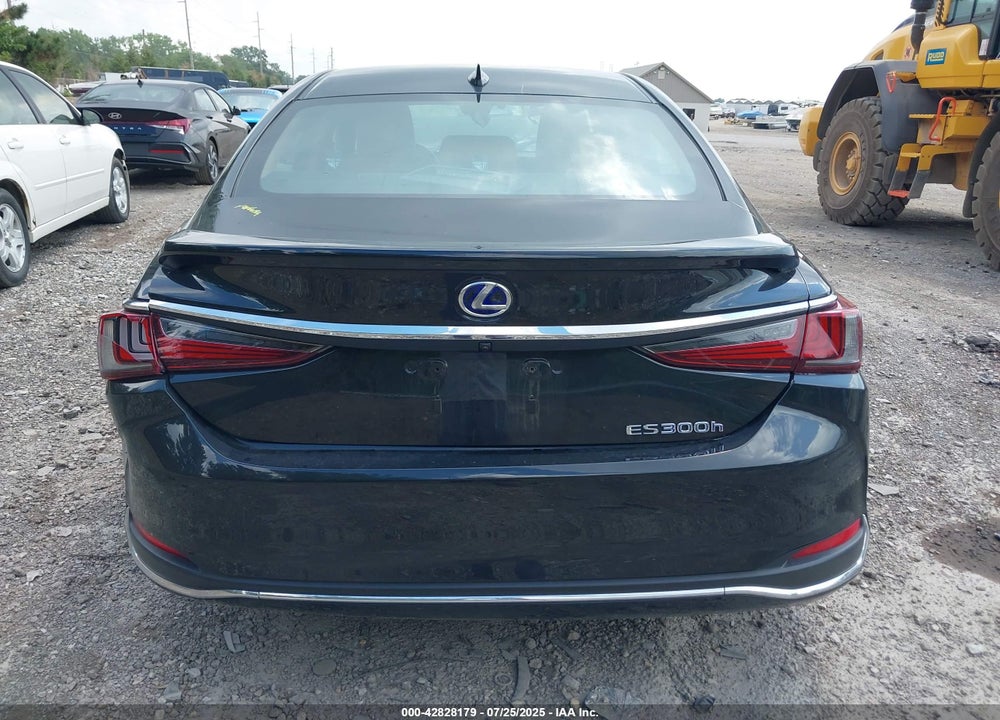 2022 LEXUS ES 300H LUXURY VIN: 58AEA1C10NU024364