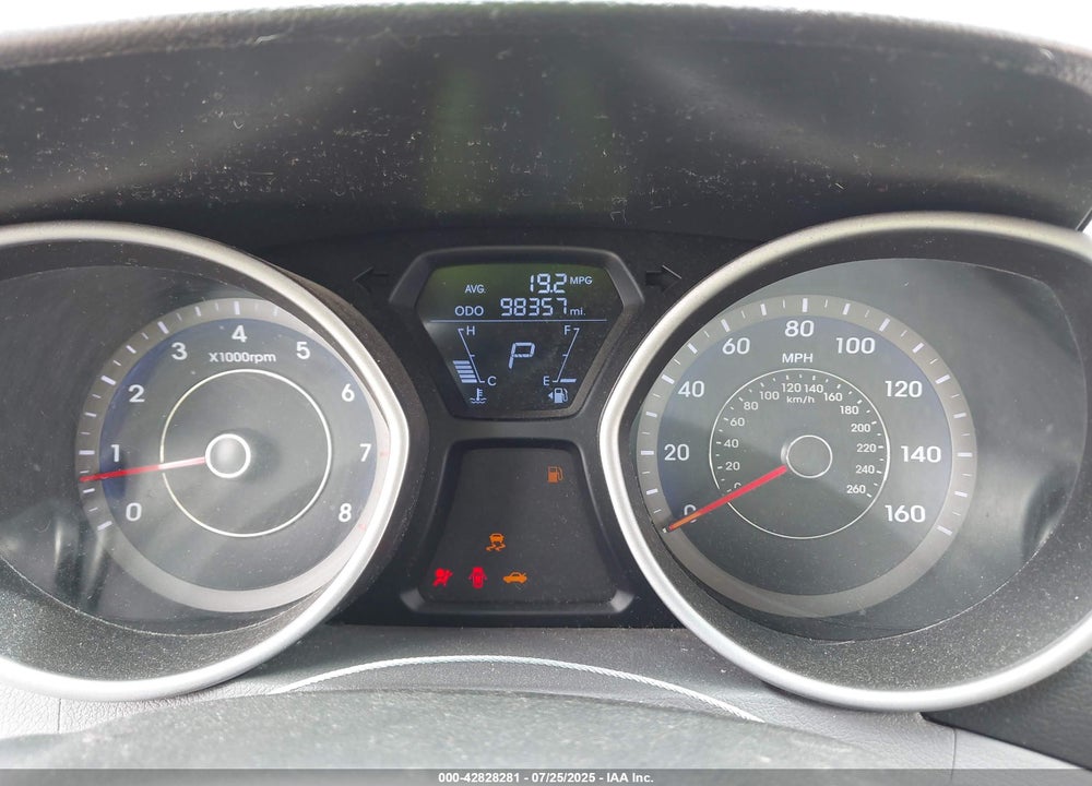 2013 HYUNDAI ELANTRA GLS VIN: KMHDH4AE2DU572838