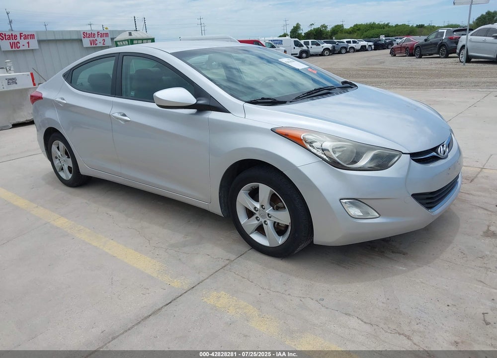 2013 HYUNDAI ELANTRA GLS VIN: KMHDH4AE2DU572838