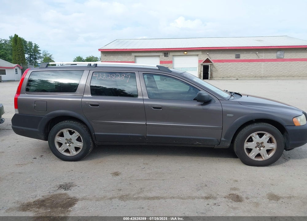 2006 VOLVO XC70 VIN: YV4SZ592961237831