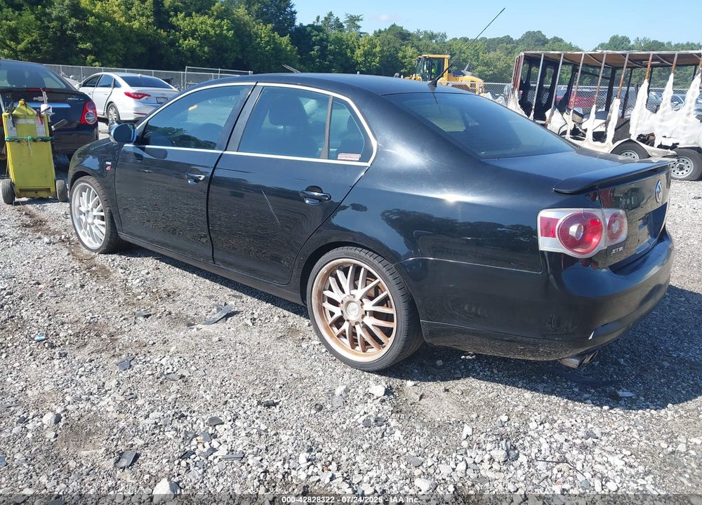 2007 VOLKSWAGEN JETTA VIN: 3VWEF71K07M158887