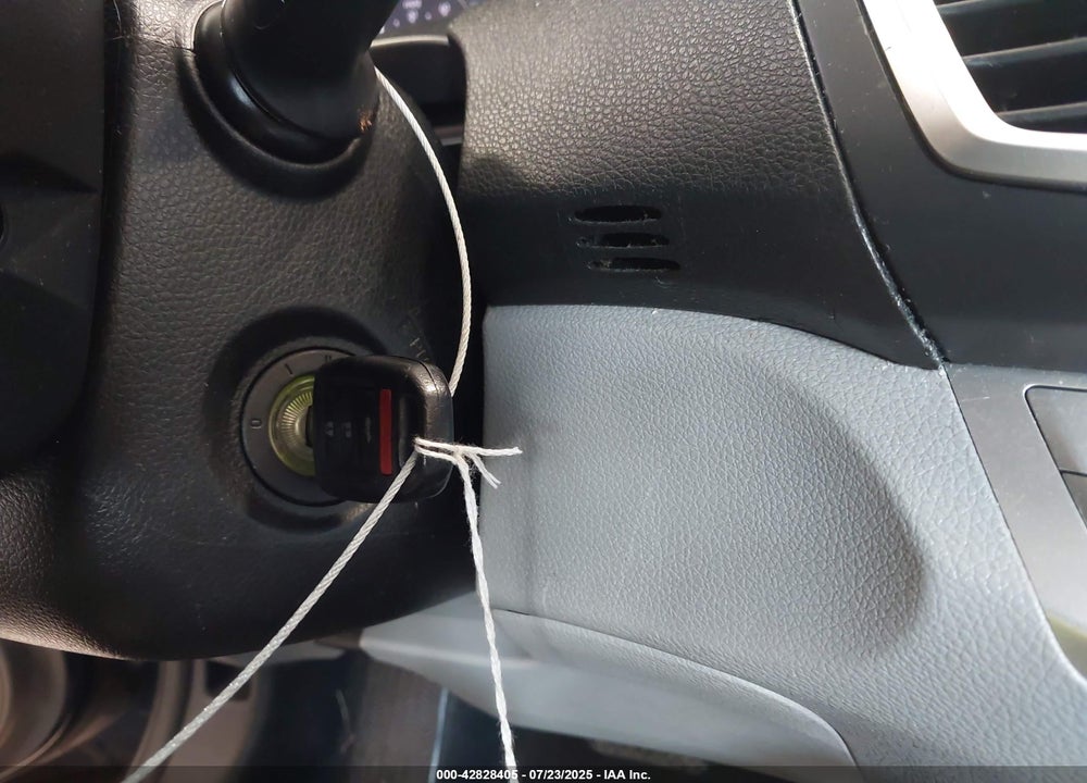2014 HONDA ACCORD VIN: 1HGCR2F38EA035985