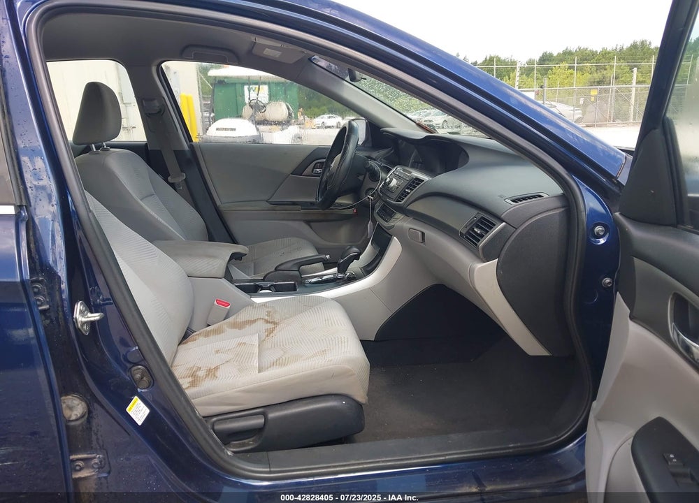 2014 HONDA ACCORD VIN: 1HGCR2F38EA035985