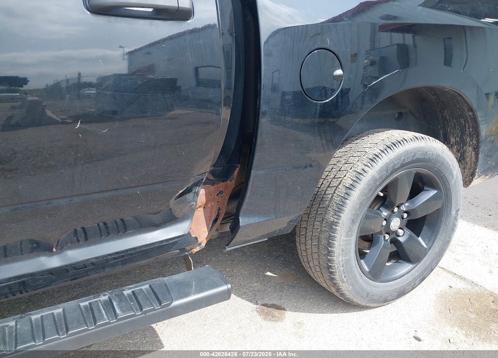 2014 RAM 1500 VIN: 1C6RR7KT5ES244193
