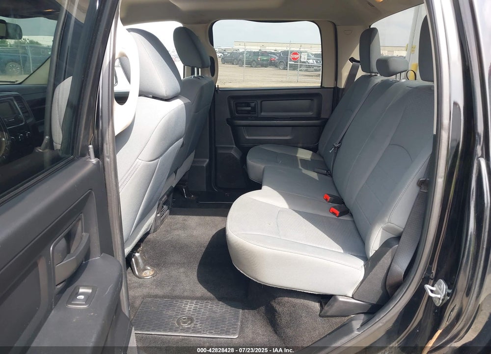 2014 RAM 1500 VIN: 1C6RR7KT5ES244193