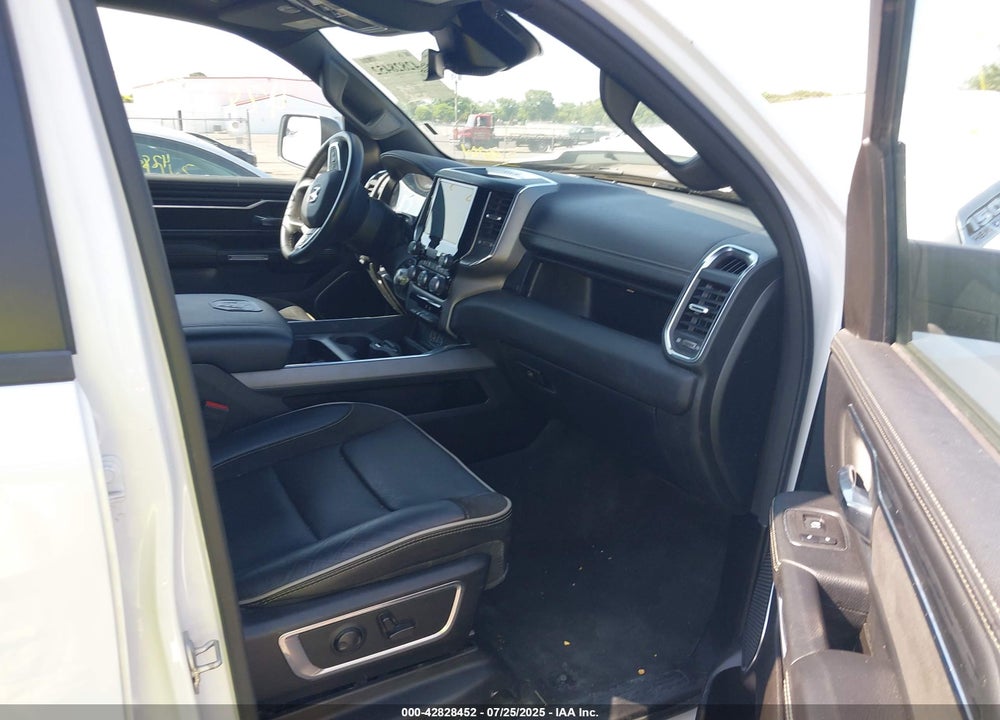 2024 RAM 1500 VIN: 1C6RREJT2RN219861