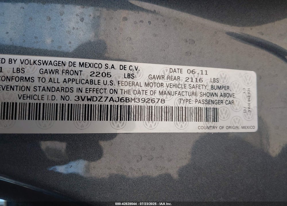 2011 VOLKSWAGEN JETTA VIN: 3VWDZ7AJ6BM392678