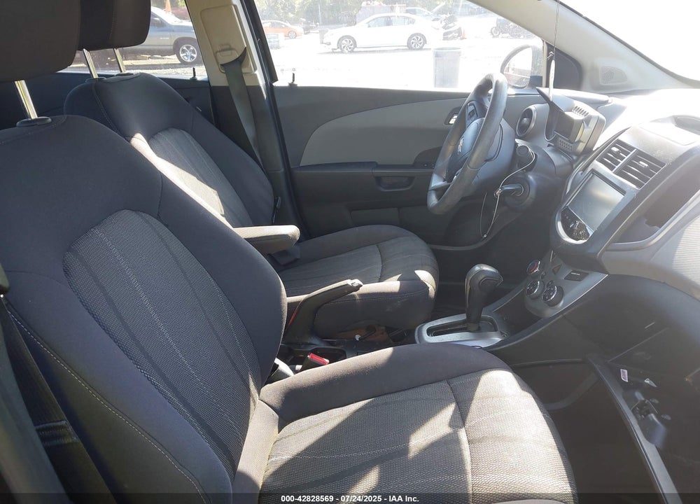 2014 CHEVROLET SONIC VIN: 1G1JC5SH2E4241661