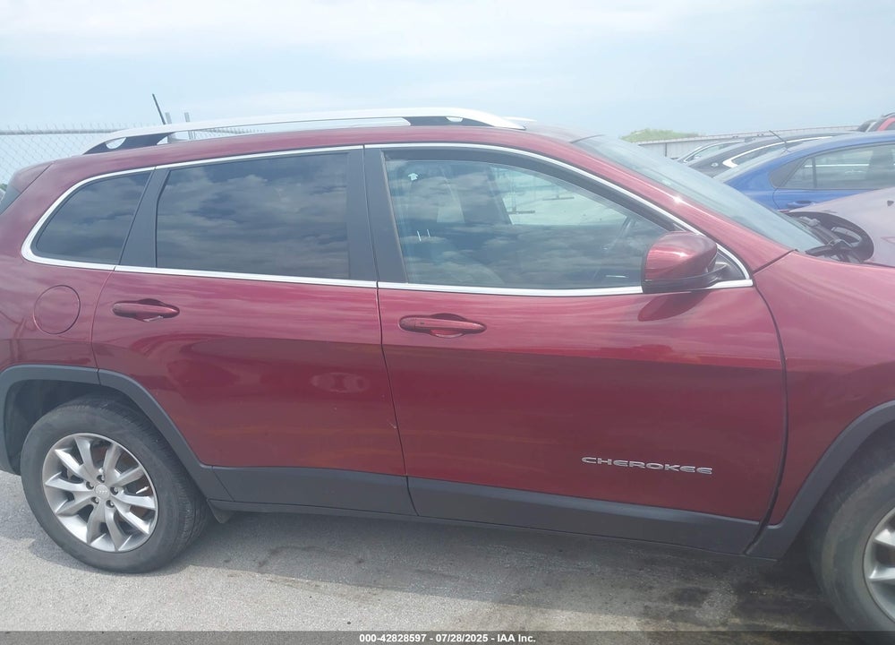2018 JEEP CHEROKEE VIN: 1C4PJMDX8JD612726