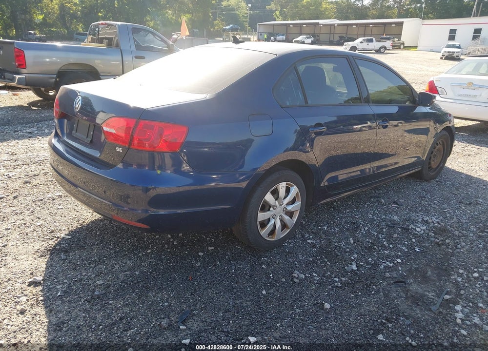 2014 VOLKSWAGEN JETTA VIN: 3VWD17AJ0EM367612