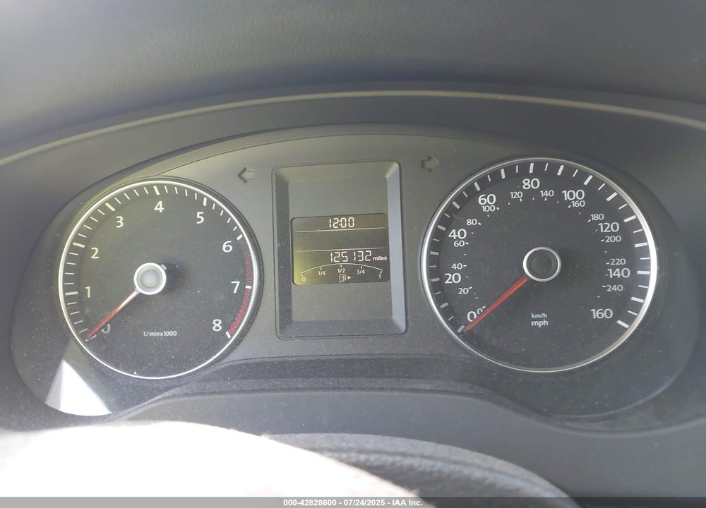2014 VOLKSWAGEN JETTA VIN: 3VWD17AJ0EM367612