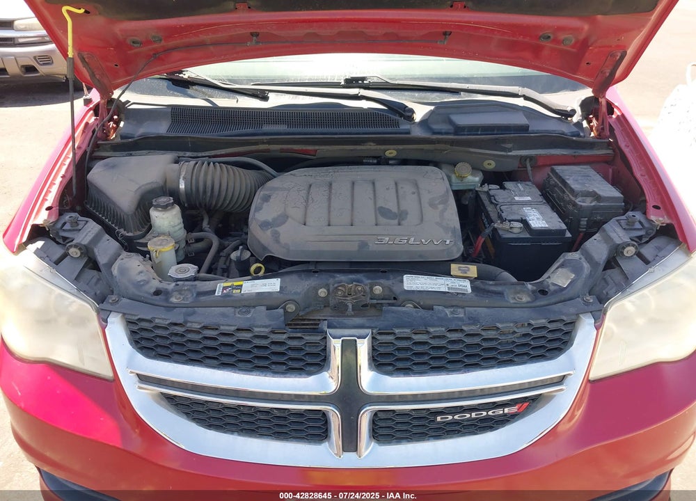 2013 DODGE GRAND CARAVAN VIN: 2C4RDGCG2DR717623