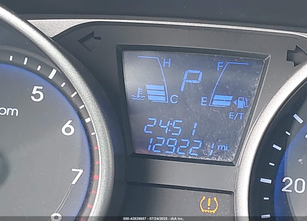 2015 HYUNDAI TUCSON SE VIN: KM8JU3AG2FU101382