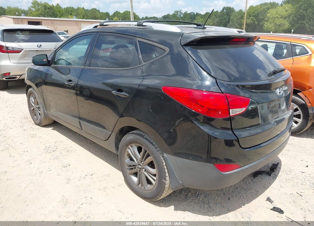 2015 HYUNDAI TUCSON SE VIN: KM8JU3AG2FU101382