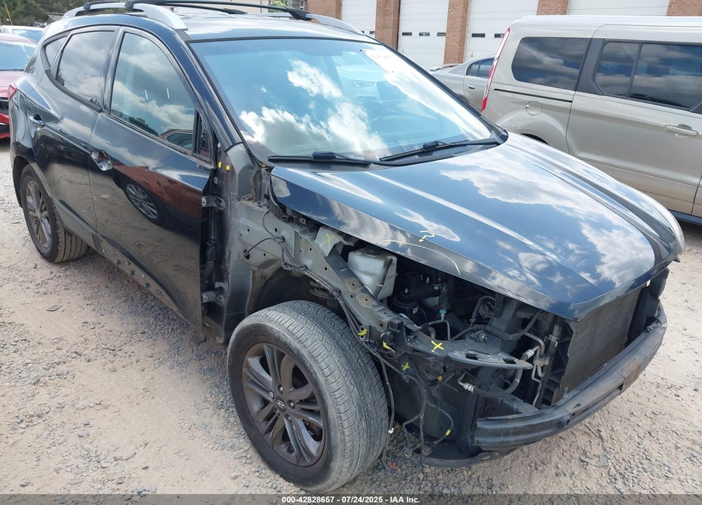 2015 HYUNDAI TUCSON SE VIN: KM8JU3AG2FU101382