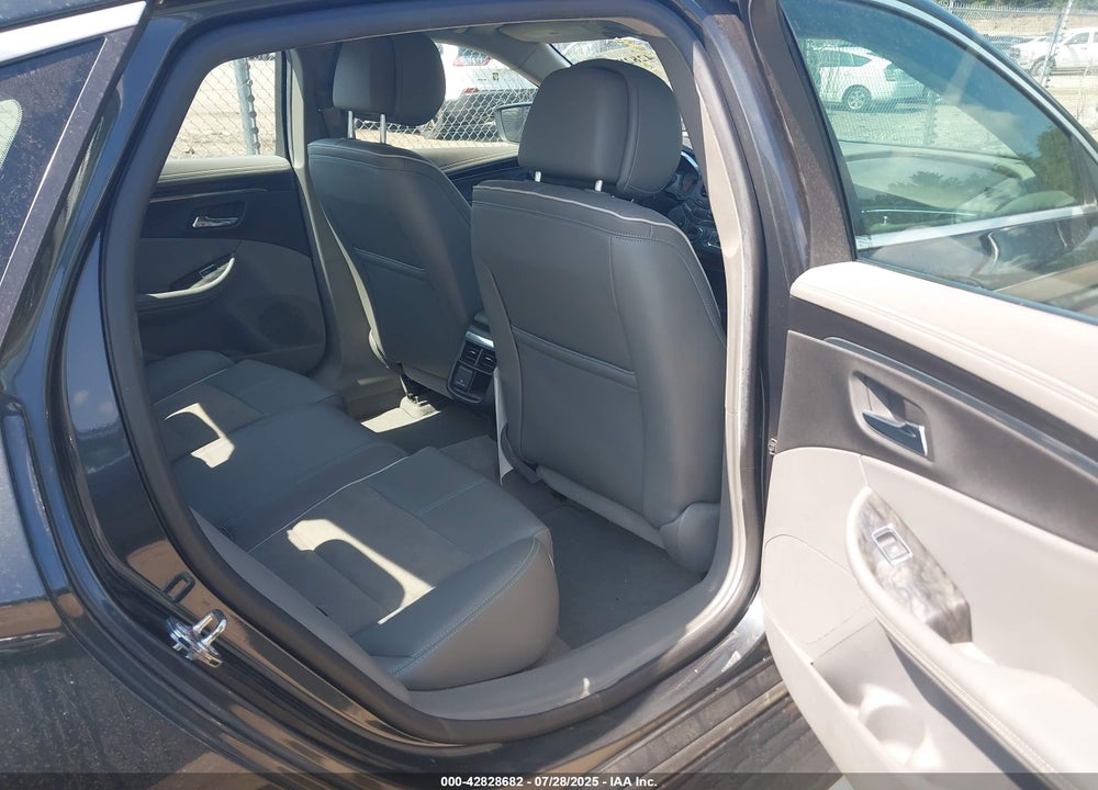 2014 CHEVROLET IMPALA VIN: 2G1125S39E9107380