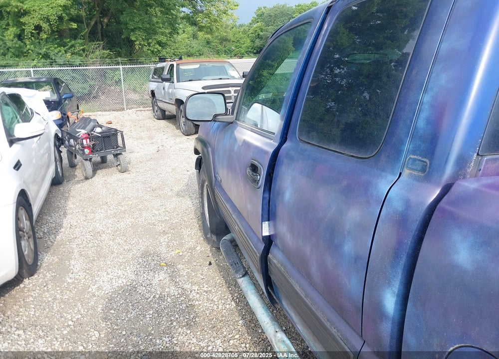 2001 CHEVROLET SILVERADO 1500 VIN: 2GCEK19T011291107