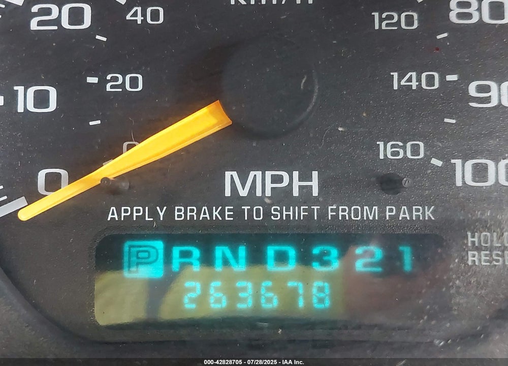 2001 CHEVROLET SILVERADO 1500 VIN: 2GCEK19T011291107
