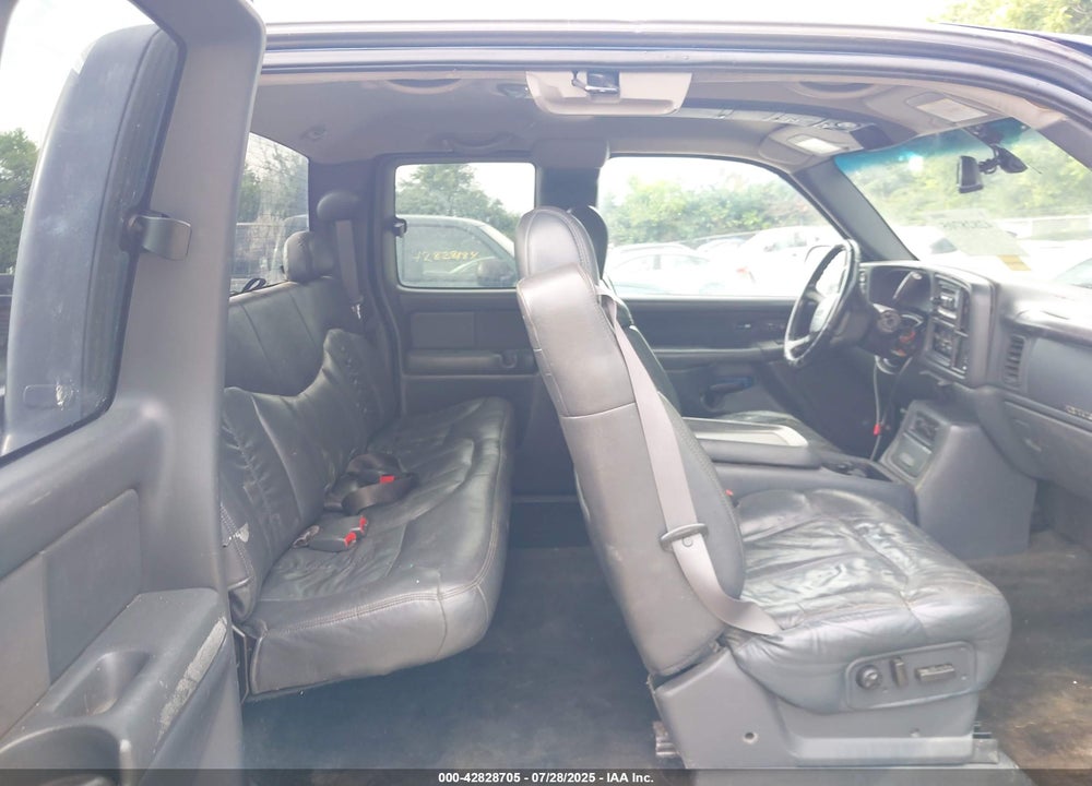 2001 CHEVROLET SILVERADO 1500 VIN: 2GCEK19T011291107